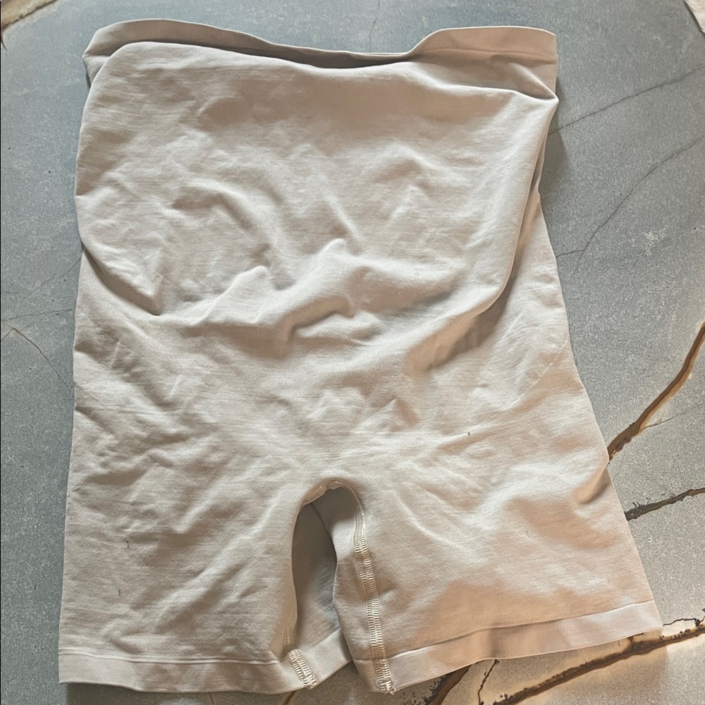 Belly Bandit Beige Seamless Shorts